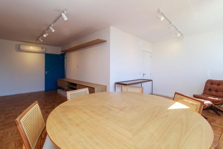 Sala de apartamento à venda com 3 quartos, 98m² em Jardim das Acacias, São Paulo