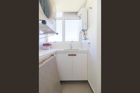 Apartamento para alugar com 98m², 3 quartos e 1 vagaÁrea de Serviço