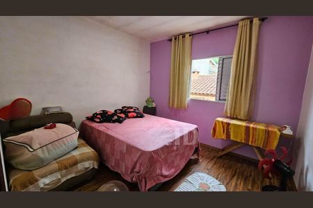 Casa à venda com 3 quartos, 130m² em Jardim Lallo, São Paulo