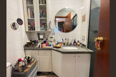 Apartamento para alugar com 48m², 2 quartos e 1 vaga Apartamento para alugar com 48m², 2 quartos e 1 vagaBanheiro