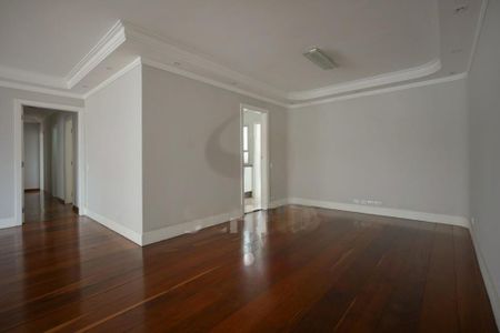 Apartamento à venda com 167m², 4 quartos e 2 vagas