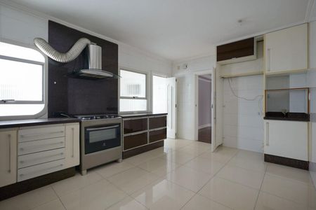 Apartamento à venda com 167m², 4 quartos e 2 vagas