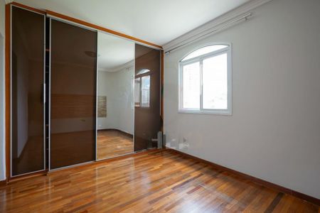 Apartamento à venda com 167m², 4 quartos e 2 vagas