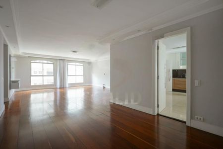 Apartamento à venda com 167m², 4 quartos e 2 vagas