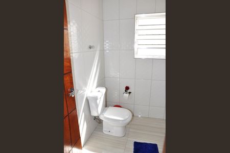 Casa à venda com 126m², 3 quartos e 2 vagas Casa à venda com 126m², 3 quartos e 2 vagasDetalhe - Lavabo