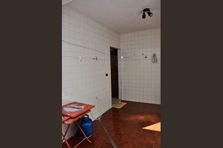 Casa à venda com 126m², 3 quartos e 2 vagas Casa à venda com 126m², 3 quartos e 2 vagasDetalhe - Área de Serviço