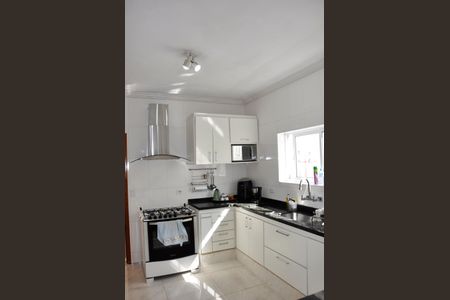 Casa à venda com 126m², 3 quartos e 2 vagas Casa à venda com 126m², 3 quartos e 2 vagasDetalhe - Cozinha