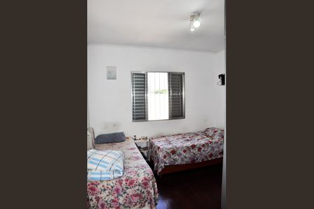 Casa à venda com 126m², 3 quartos e 2 vagas Casa à venda com 126m², 3 quartos e 2 vagasDetalhe - Quarto 02