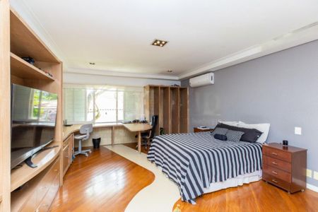 Casa à venda com 874m², 4 quartos e 6 vagas