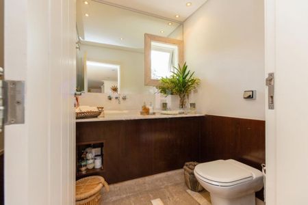 Casa à venda com 874m², 4 quartos e 6 vagas
