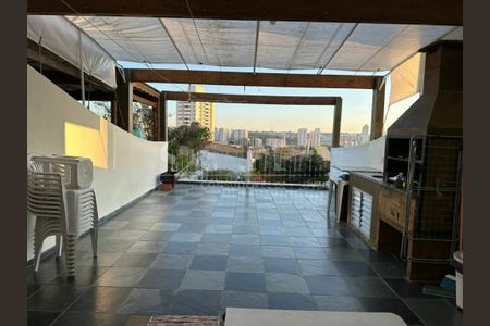 Casa à venda com 249m², 3 quartos e 2 vagas