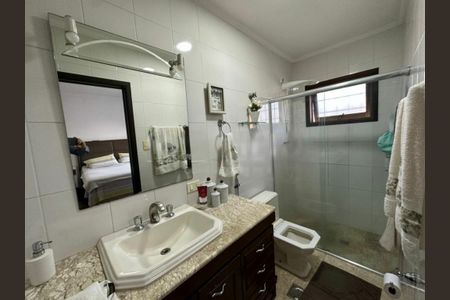 Casa à venda com 249m², 3 quartos e 2 vagas
