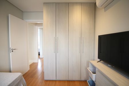 Apartamento à venda com 171m², 4 quartos e 3 vagasSuíte 2