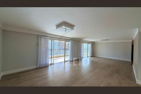 Apartamento à venda com 320m², 4 quartos e 4 vagas