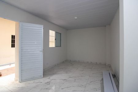 Casa para alugar com 35m², 1 quarto e sem vaga Casa para alugar com 35m², 1 quarto e sem vagaQuarto/Cozinha