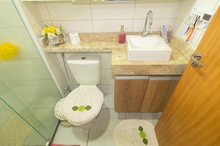 Apartamento para alugar com 44m², 2 quartos e 2 vagas Apartamento para alugar com 44m², 2 quartos e 2 vagasBanheiro