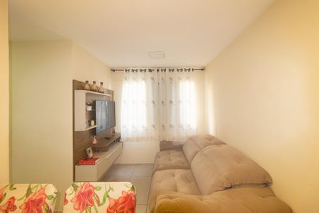Sala de apartamento para alugar com 2 quartos, 44m² em Inhoaíba, Rio de Janeiro