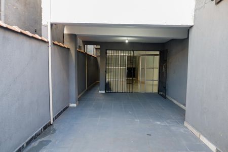 Casa para alugar com 110m², 2 quartos e 2 vagas Casa para alugar com 110m², 2 quartos e 2 vagasquintal