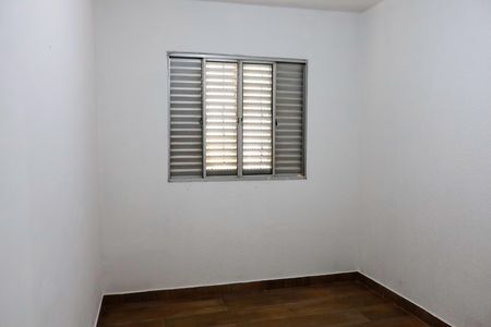 Casa para alugar com 110m², 2 quartos e 2 vagas Casa para alugar com 110m², 2 quartos e 2 vagasQuarto 1
