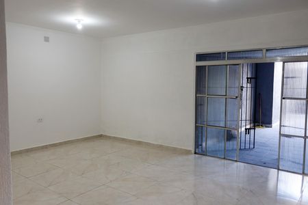 Casa para alugar com 110m², 2 quartos e 2 vagas Casa para alugar com 110m², 2 quartos e 2 vagassala