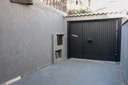 Casa para alugar com 110m², 2 quartos e 2 vagas Casa para alugar com 110m², 2 quartos e 2 vagasGaragem