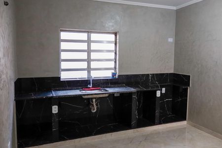 Casa para alugar com 110m², 2 quartos e 2 vagas Casa para alugar com 110m², 2 quartos e 2 vagasCozinha
