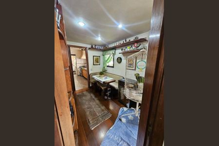 Apartamento à venda com 221m², 3 quartos e 3 vagas