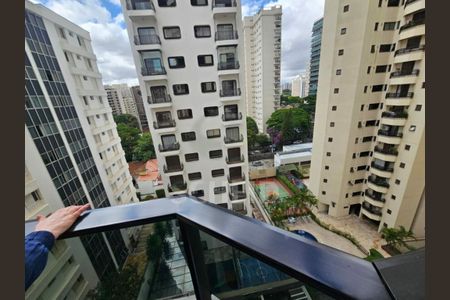Apartamento à venda com 221m², 3 quartos e 3 vagas