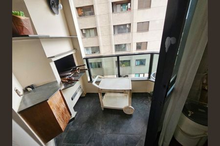 Apartamento à venda com 221m², 3 quartos e 3 vagas
