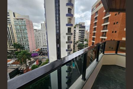 Apartamento à venda com 221m², 3 quartos e 3 vagas