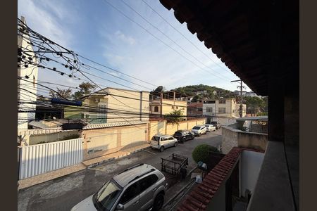 Casa de condomínio para alugar com 220m², 3 quartos e 1 vaga Casa de condomínio para alugar com 220m², 3 quartos e 1 vagaSuíte - Varanda