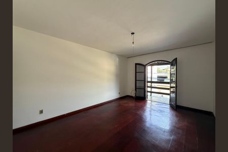 Casa de condomínio para alugar com 220m², 3 quartos e 1 vaga Casa de condomínio para alugar com 220m², 3 quartos e 1 vagaQuarto 1