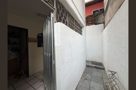 Casa de condomínio para alugar com 220m², 3 quartos e 1 vaga Casa de condomínio para alugar com 220m², 3 quartos e 1 vagaÁrea de serviço