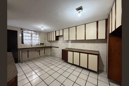 Casa de condomínio para alugar com 220m², 3 quartos e 1 vaga Casa de condomínio para alugar com 220m², 3 quartos e 1 vagaCozinha