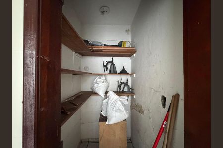 Casa de condomínio para alugar com 220m², 3 quartos e 1 vaga Casa de condomínio para alugar com 220m², 3 quartos e 1 vagaÁrea de serviço - Banheiro