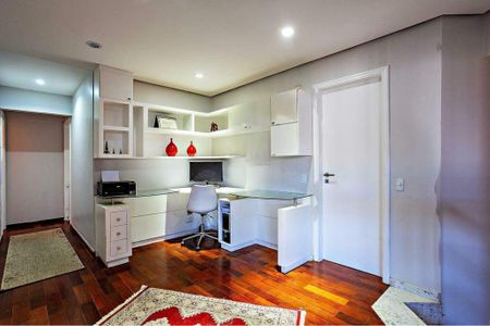 Apartamento à venda com 360m², 5 quartos e 5 vagas