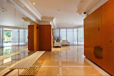 Apartamento à venda com 360m², 5 quartos e 5 vagas