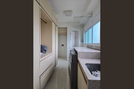 Apartamento à venda com 216m², 3 quartos e 4 vagas