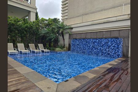 Apartamento à venda com 216m², 3 quartos e 4 vagas