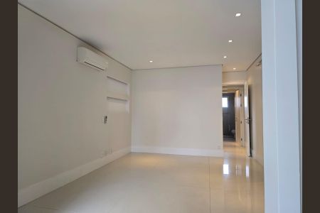 Apartamento à venda com 216m², 3 quartos e 4 vagas