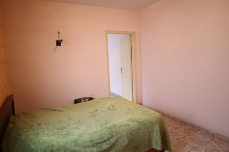 Casa à venda com 248m², 4 quartos e 2 vagasSuíte