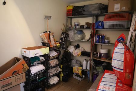 Casa à venda com 248m², 4 quartos e 2 vagasQuarto de  serviço