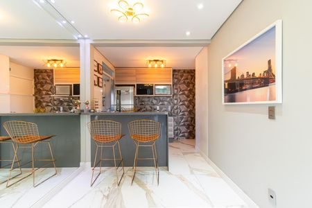 Apartamento à venda com 85m², 3 quartos e 1 vaga Apartamento à venda com 85m², 3 quartos e 1 vagaSala