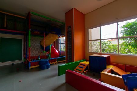 Apartamento à venda com 85m², 3 quartos e 1 vaga Apartamento à venda com 85m², 3 quartos e 1 vagaÁrea comum