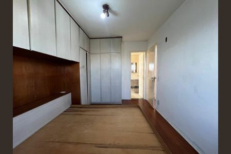Apartamento à venda com 83m², 2 quartos e sem vaga