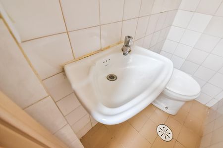 Apartamento para alugar com 103m², 2 quartos e 1 vaga Apartamento para alugar com 103m², 2 quartos e 1 vagaBanheiro de serviço