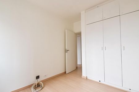 Quarto 1 de apartamento para alugar com 2 quartos, 103m² em Aclimação, São Paulo