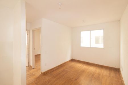 Sala de apartamento para alugar com 2 quartos, 42m² em Guaratiba, Rio de Janeiro