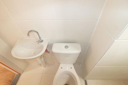 Apartamento para alugar com 42m², 2 quartos e 1 vaga Apartamento para alugar com 42m², 2 quartos e 1 vagaBanheiro