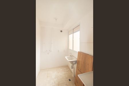 Apartamento para alugar com 42m², 2 quartos e 1 vaga Apartamento para alugar com 42m², 2 quartos e 1 vagaCozinha e Área de Serviço